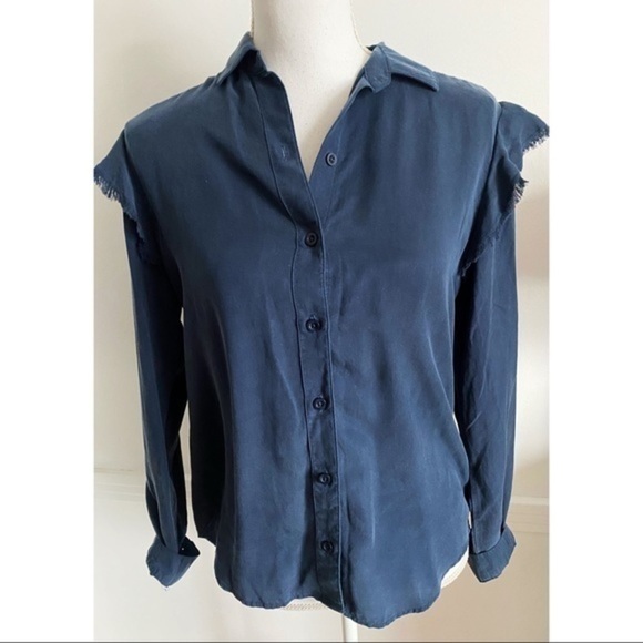 Cloth & Stone • Anthropologie Navy Ruffle Shoulder Blouse - Picture 1 of 4